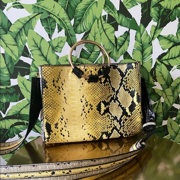 🇫🇷 Galeries Lafayette Crossbody Bag - Picture 5 of 5